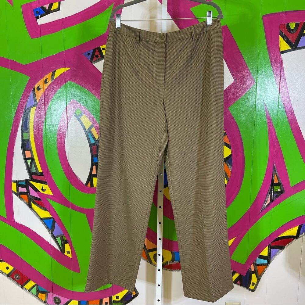 Jaclyn Smith, Plaid Dress Slacks. Size 14. In excellent condition!